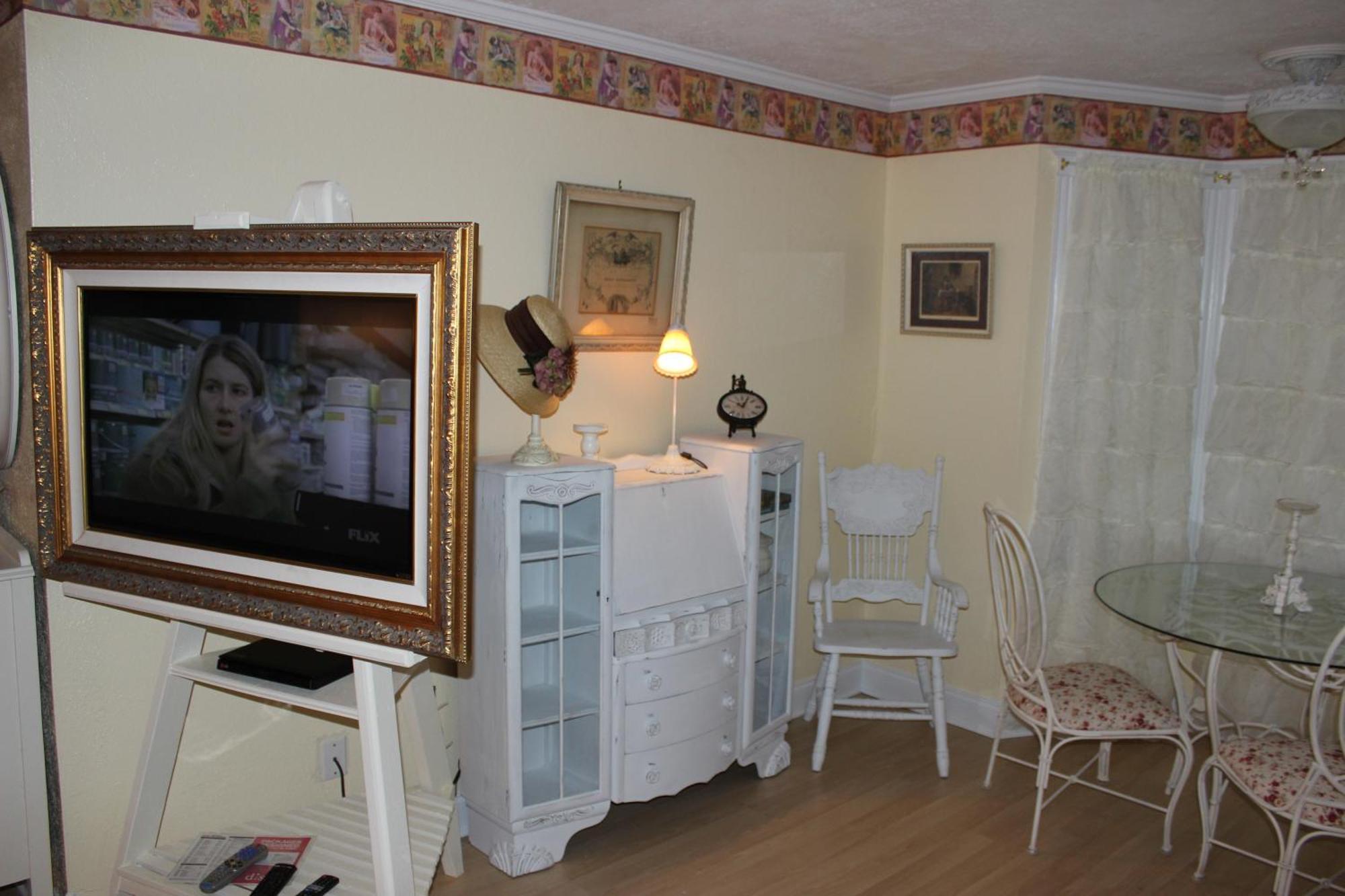 Book Nook Inn Lumberton Phòng bức ảnh