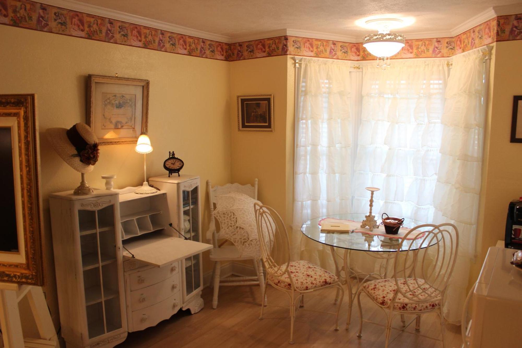Book Nook Inn Lumberton Phòng bức ảnh